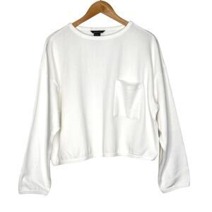 MODA international white crew neck crop sweatshirt size medium